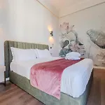 罗立皇宫酒店 酒店 圣雷默