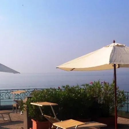 Lolli Palace Hotel 3*