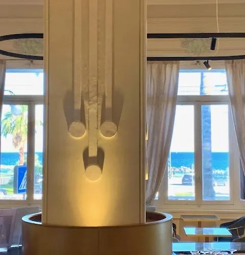 Lolli Palace Отель